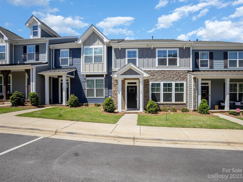 Property image 2 at 1124 Township Parkway, Belmont, NC 28012