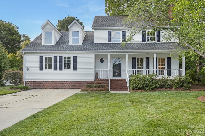 13633 Strathaven Drive