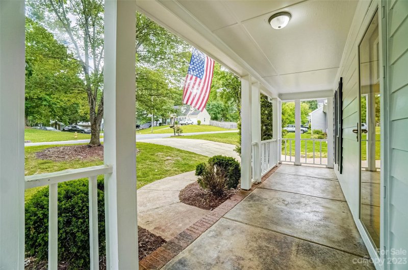 Property image 4 at 8300 David Lee Lane, Charlotte, NC 28227