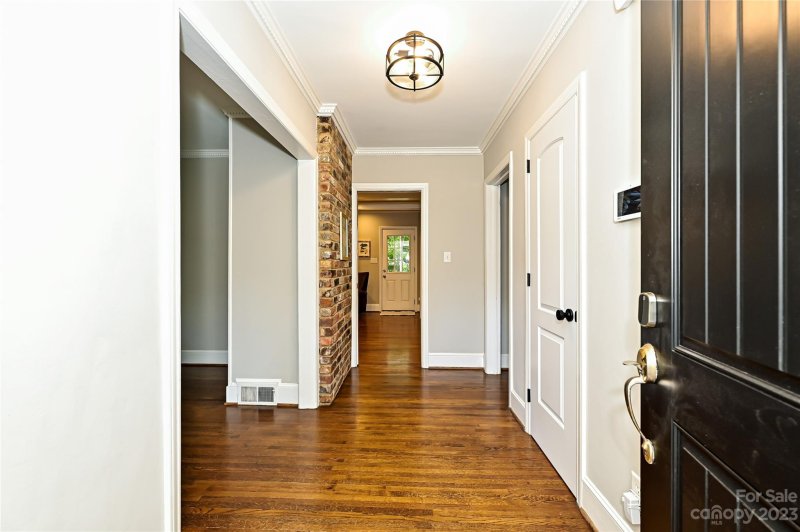 Property image 3 at 6301 Cedar Croft Drive, Charlotte, NC 28226