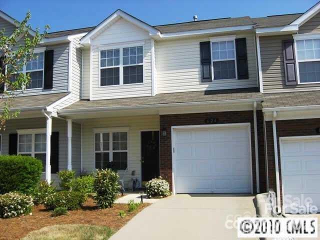 624 Fountain Court