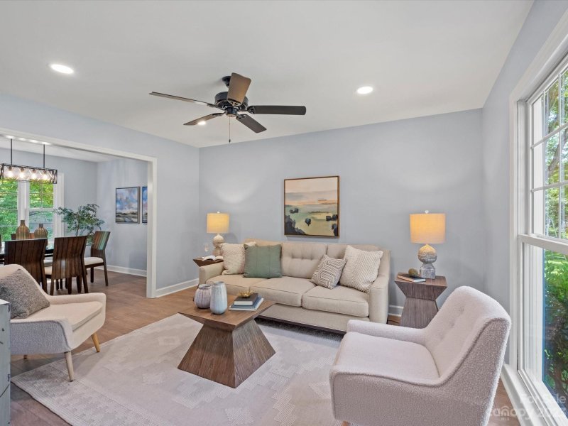 Property image 3 at 707 Conestoga Drive, Charlotte, NC 28270