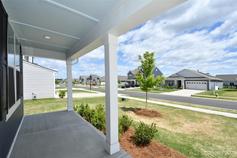 Property image 2 at 119 W Neel Ranch Road, Mooresville, NC 28115