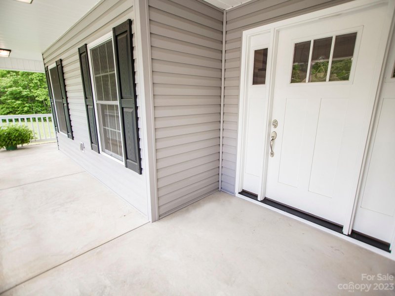 Property image 5 at 301 Delview Drive, Cherryville, NC 28021