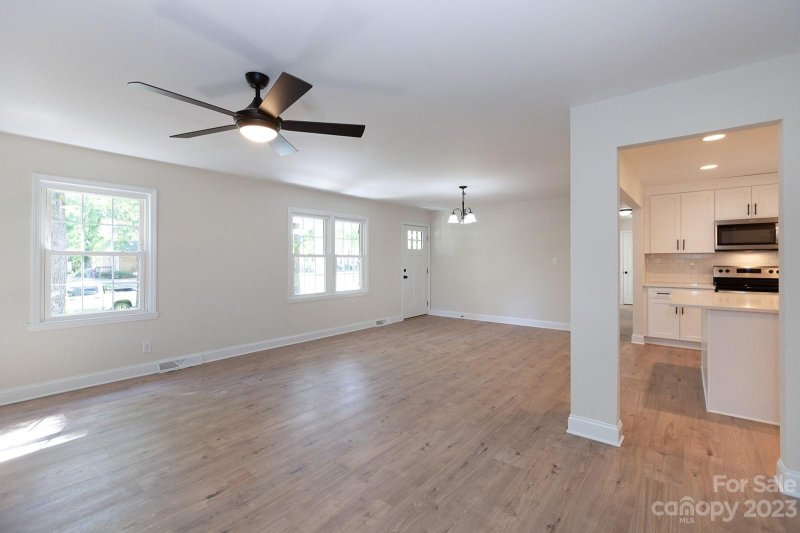 Property image 4 at 2732 Johnny Reb Lane, Charlotte, NC 28273