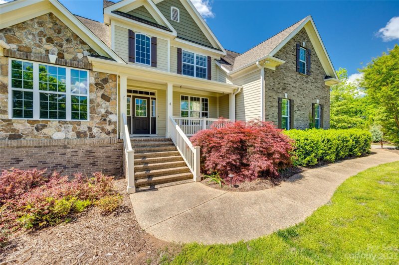 Property image 2 at 918 Catawba Shores Drive, Rock Hill, SC 29730