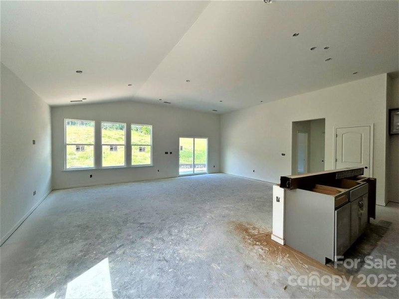 Property image 4 at 5009 Dunsford Drive, Denver, NC 28037