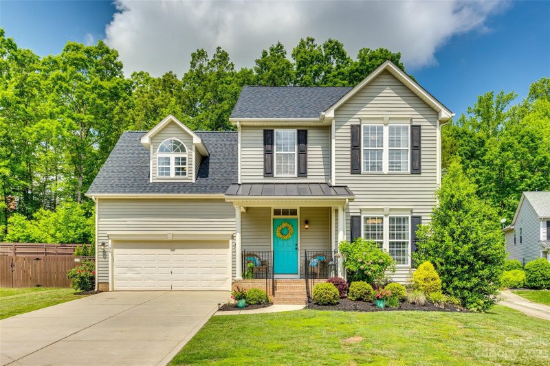 190 Athena Place