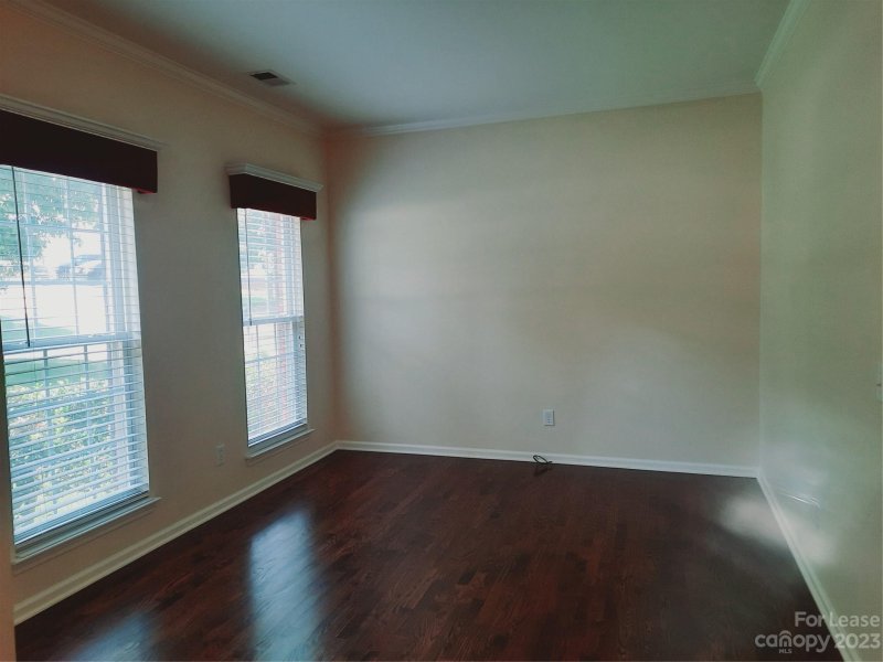 Property image 4 at 6217 Chavel Lane, Charlotte, NC 28269