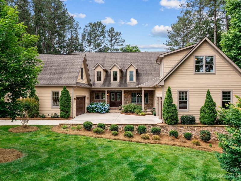 Property image 5 at 9227 Sherbourne Lane, Sherrills Ford, NC 28673