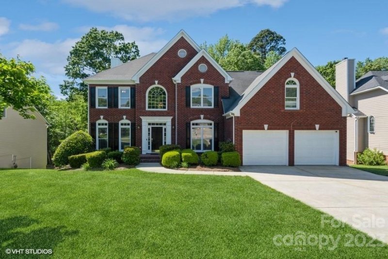 11235 Tavernay Parkway