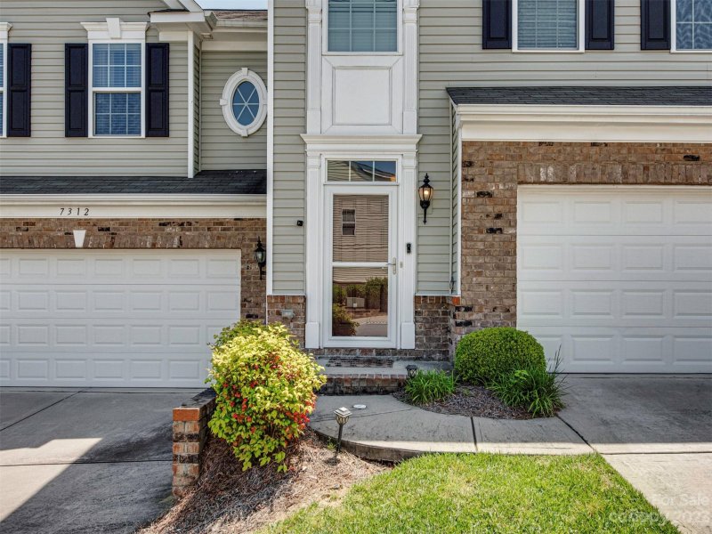 Property image 3 at 7308 Gallery Pointe Lane, Charlotte, NC 28269