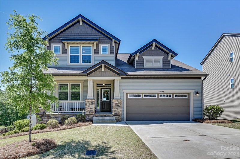 10109 Castlebrooke Drive