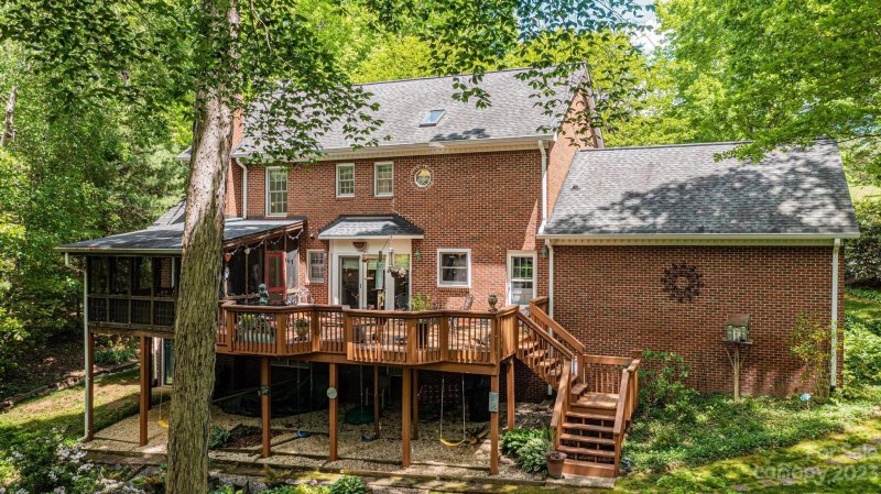 Property image 3 at 312 Lake Forest Drive, Taylorsville, NC 28681