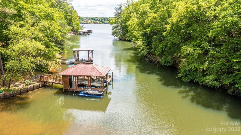 Property image 4 at 312 Lake Forest Drive, Taylorsville, NC 28681