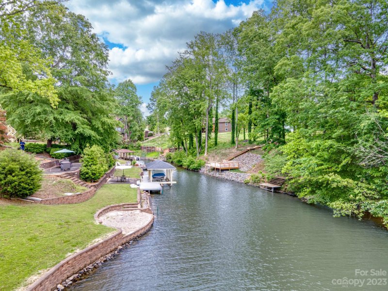 Property image 4 at 132 Quail Hollow Drive, Kings Mountain, NC 28086