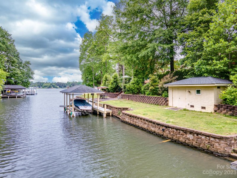 Property image 5 at 132 Quail Hollow Drive, Kings Mountain, NC 28086