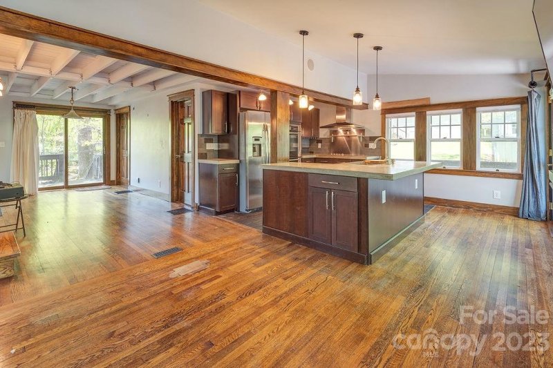 Property image 3 at 597 Tomahawk Avenue, Black Mountain, NC 28711