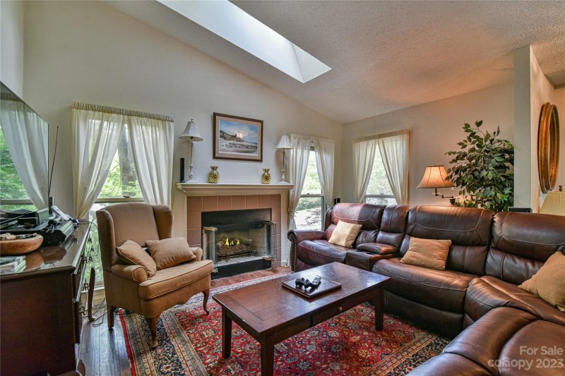 Property image 4 at 105 Averys Creek Lane, Arden, NC 28704