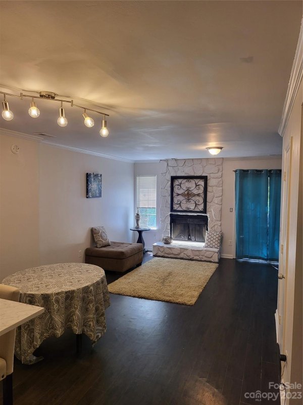 Property image 3 at 6216 Windsor Gate Lane, Charlotte, NC 28215