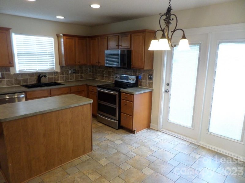 Property image 2 at 4338 Perkins Road, Charlotte, NC 28269