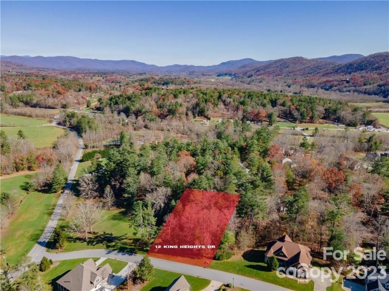 Property image 3 at 12 King Heights Drive, Fletcher, NC 28732