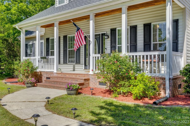 Property image 2 at 281 Rolling Ridge Road, Rock Hill, SC 29730