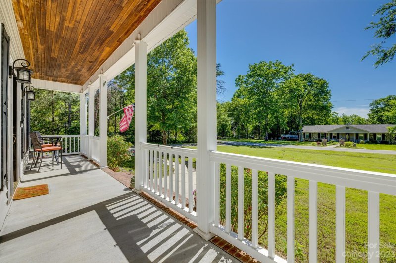 Property image 3 at 281 Rolling Ridge Road, Rock Hill, SC 29730
