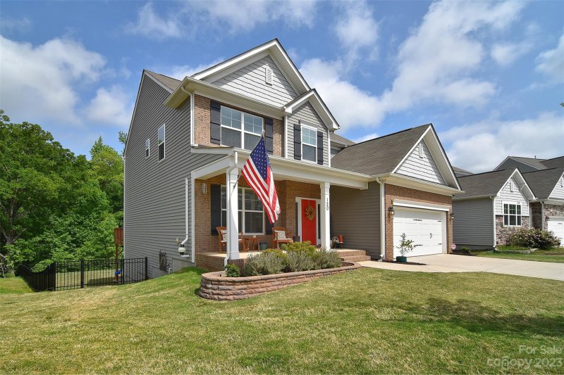 Property image 3 at 120 Lantern Acres Drive, Mooresville, NC 28115