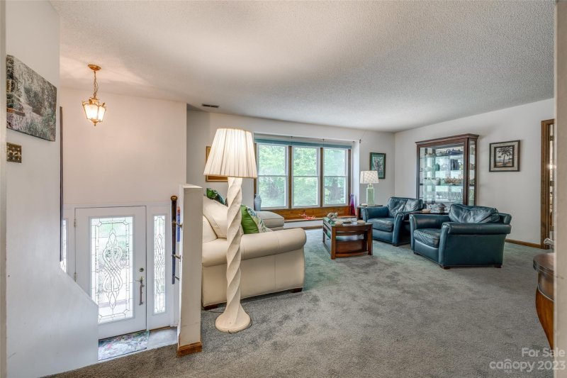 Property image 4 at 102 Walnut Cove Lane, Mount Holly, NC 28120