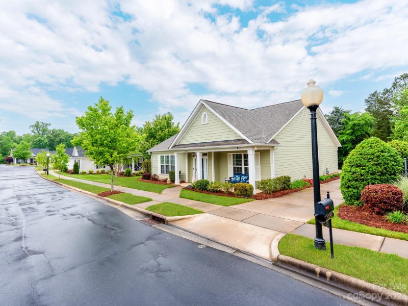 Property image 2 at 13252 Old Compton Court, Pineville, NC 28134