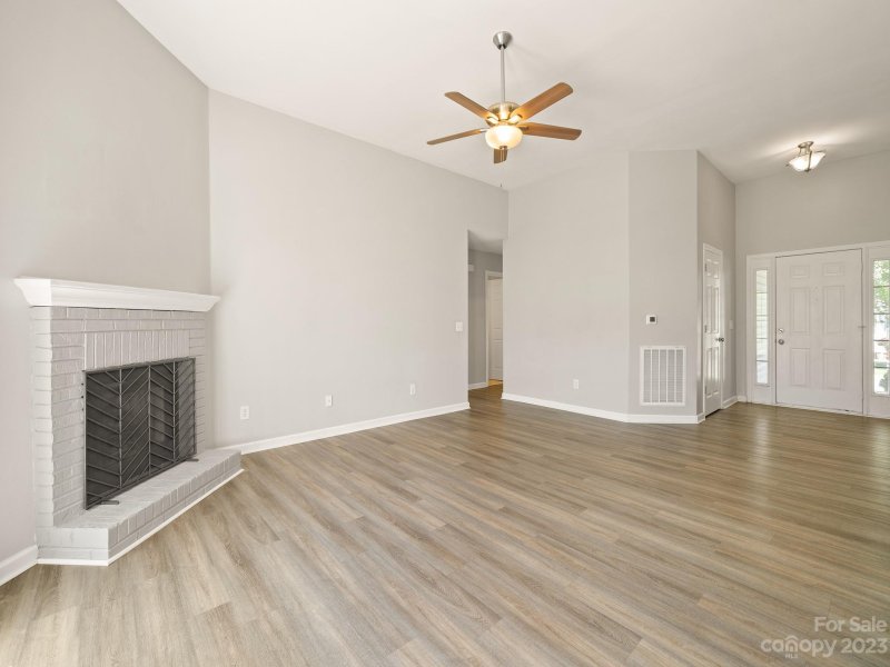 Property image 4 at 5737 Spring Gate Court, Concord, NC 28027