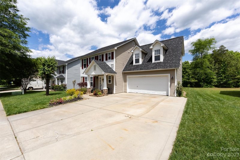 Property image 2 at 8911 Comstock Court, Locust, NC 28097