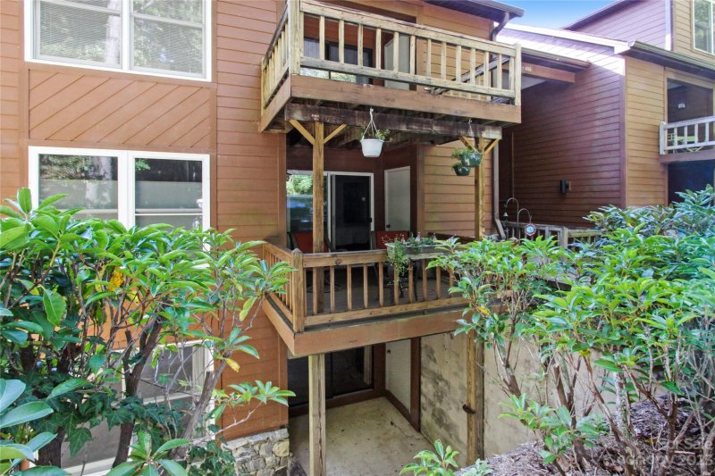 Property image 5 at 105 Toxaway Views Drive, Lake Toxaway, NC 28747