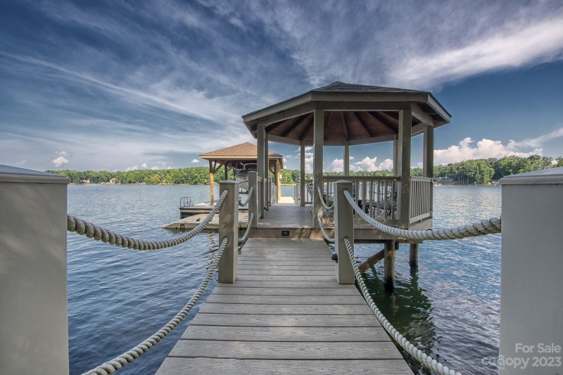 Property image 5 at 135 Winston Way Lane, Troutman, NC 28166