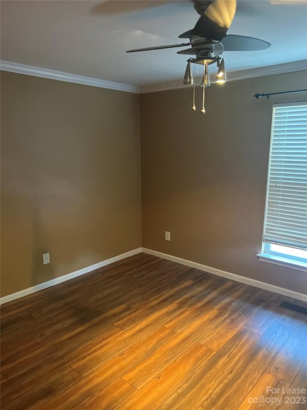 Property image 5 at 637 Raphael Place, Charlotte, NC 28205