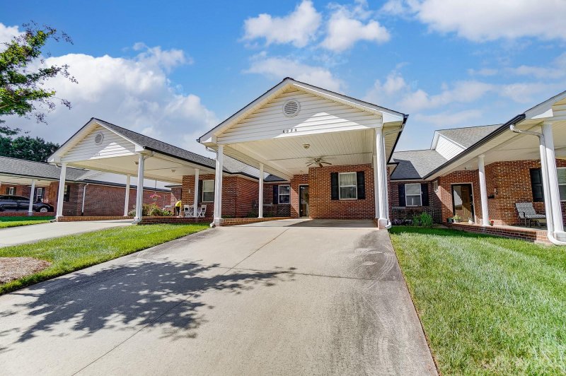 Property image 3 at 6275 Alyssum Place, Denver, NC 28037