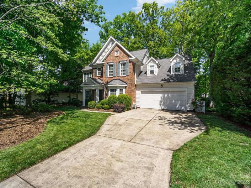 Property image 2 at 10307 Billingham Drive, Charlotte, NC 28269