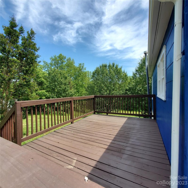 Property image 2 at 418 E Park Avenue, Gastonia, NC 28054