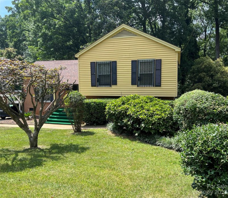 Property image 2 at 3520 Sargeant Drive, Charlotte, NC 28217