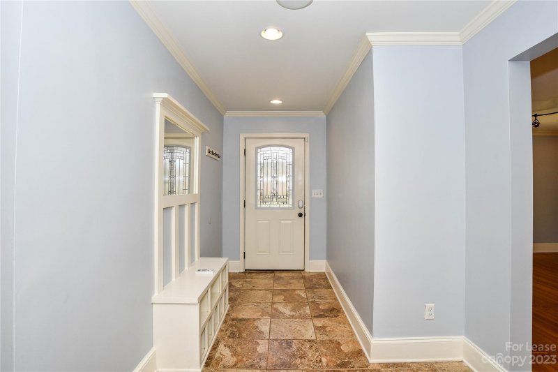 Property image 3 at 1643 Medford Drive, Charlotte, NC 28205