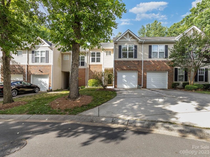 Property image 2 at 10767 Essex Hall Drive, Charlotte, NC 28277