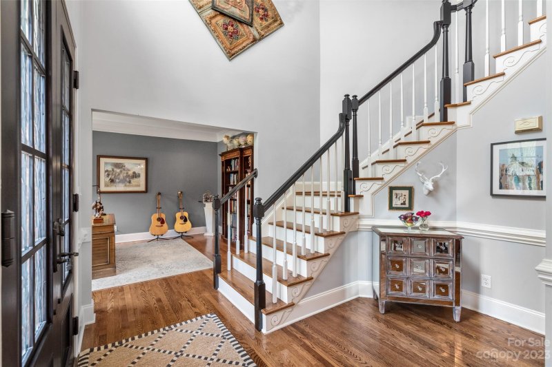 Property image 3 at 10601 Megwood Drive, Charlotte, NC 28277