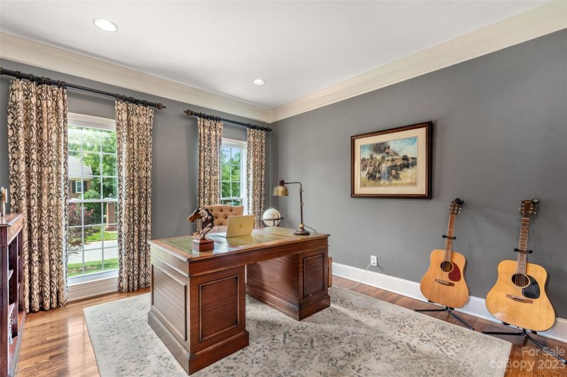 Property image 4 at 10601 Megwood Drive, Charlotte, NC 28277