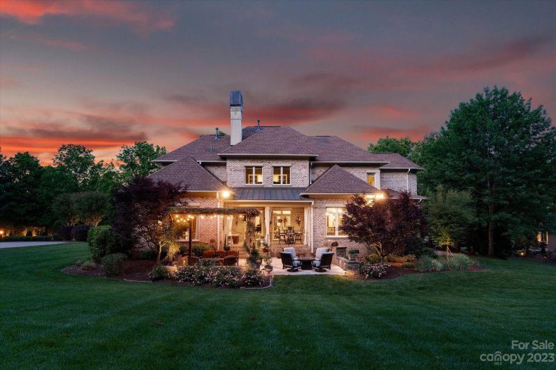 Property image 5 at 516 Meadow Sweet Lane, Waxhaw, NC 28173