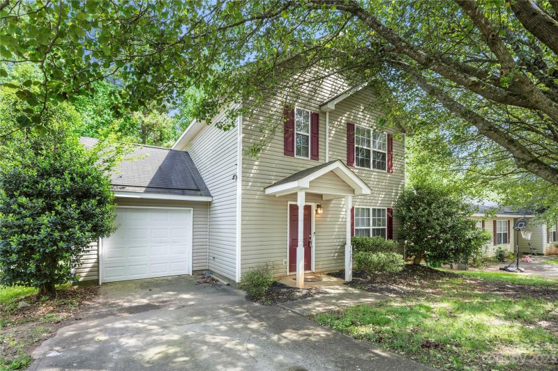 Property image 2 at 3421 Nevin Brook Road, Charlotte, NC 28269