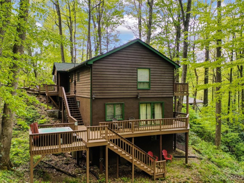 Property image 3 at 180 Frostridge Road, Maggie Valley, NC 28751