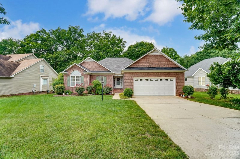 3858 Bent Creek Drive