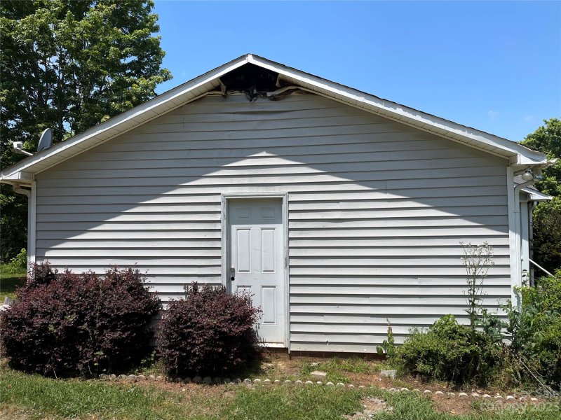 Property image 2 at 2700 Bobwhite Circle, Wingate, NC 28174