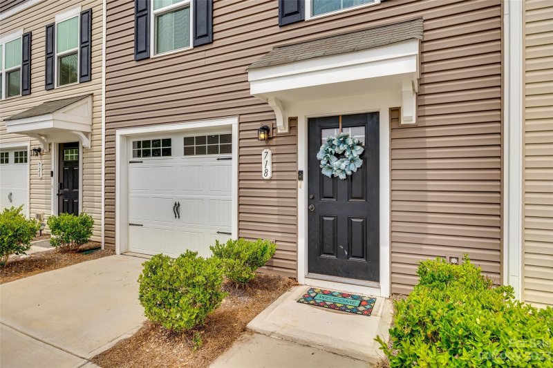 Property image 2 at 718 Dillon Way, Fort Mill, SC 29715